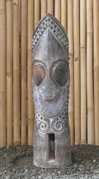 Artikelbild 1 des Artikels “Tiki Polynesische Statue aus Kokosnussholz, ca. 80cm hoch mit schwarzer und weißer Farbe “